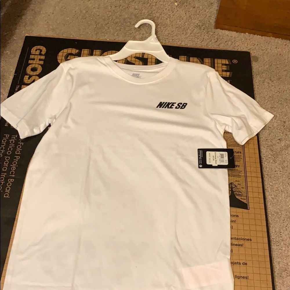 Nike SB White Shirt
